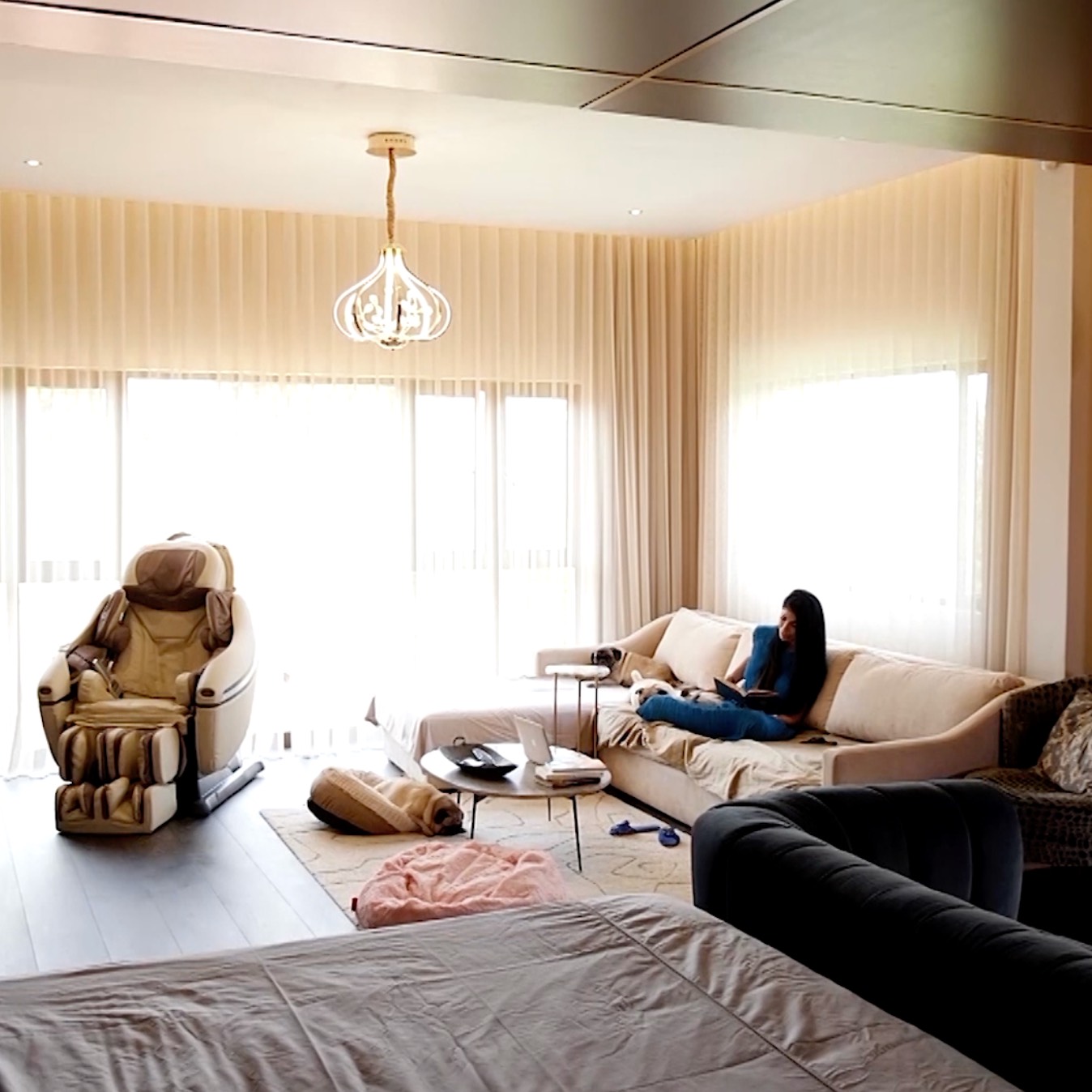 MODERN COMFORTS – The Insider SA